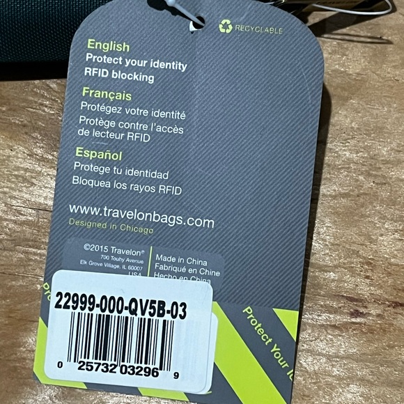 Travelon Anti-theft bifold wallet NWT - Picture 5 of 6